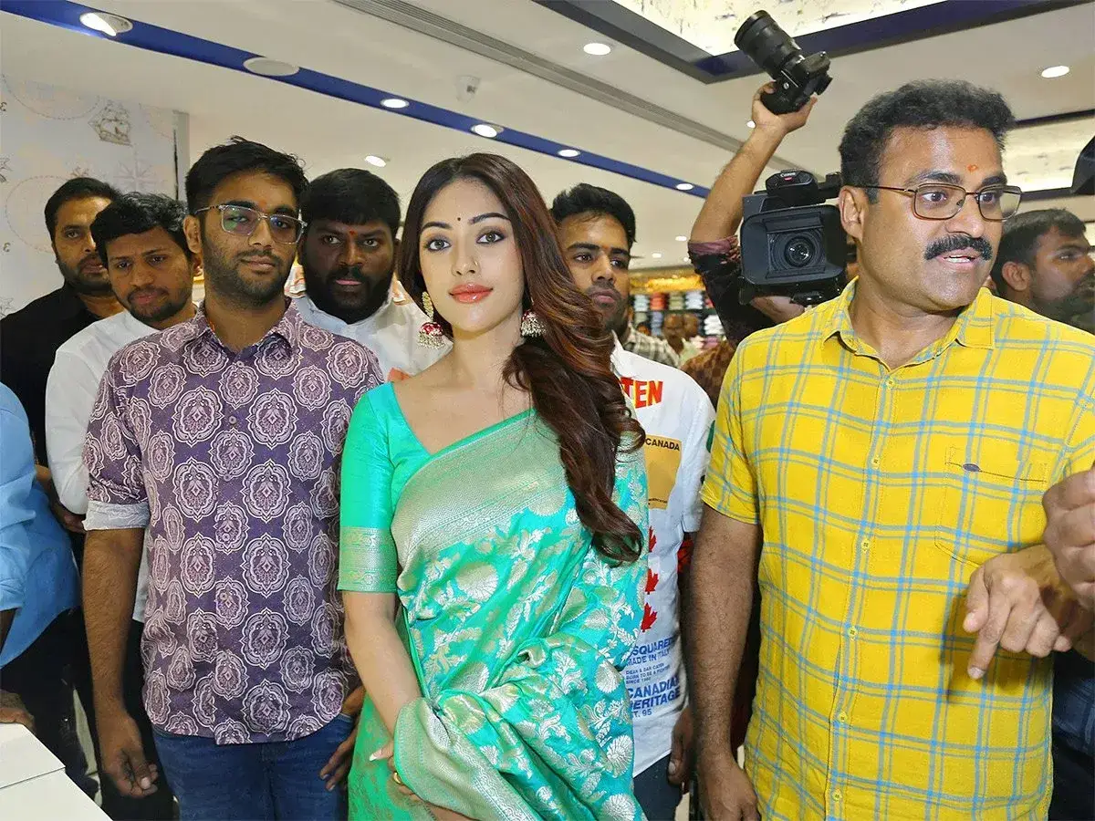 Anu Emmanuel Chandana Brothers Shopping Mall launch